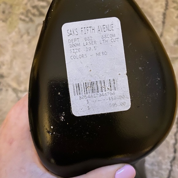 Prada Black Laser Cut Leather Peep Toe Booties Pumps Back Zip Size 39.5 - BNIB! - Picture 14 of 16